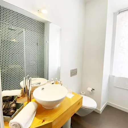 The Postcard Nocleg ze śniadaniem Lizbona