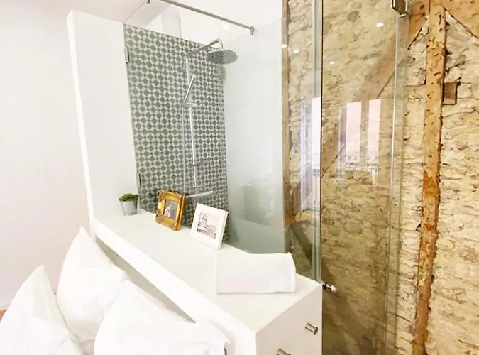 Bed & Breakfast The Postcard Lissabon